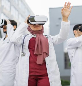 Social Interactions and Support Networks in the Healthcare Metaverse